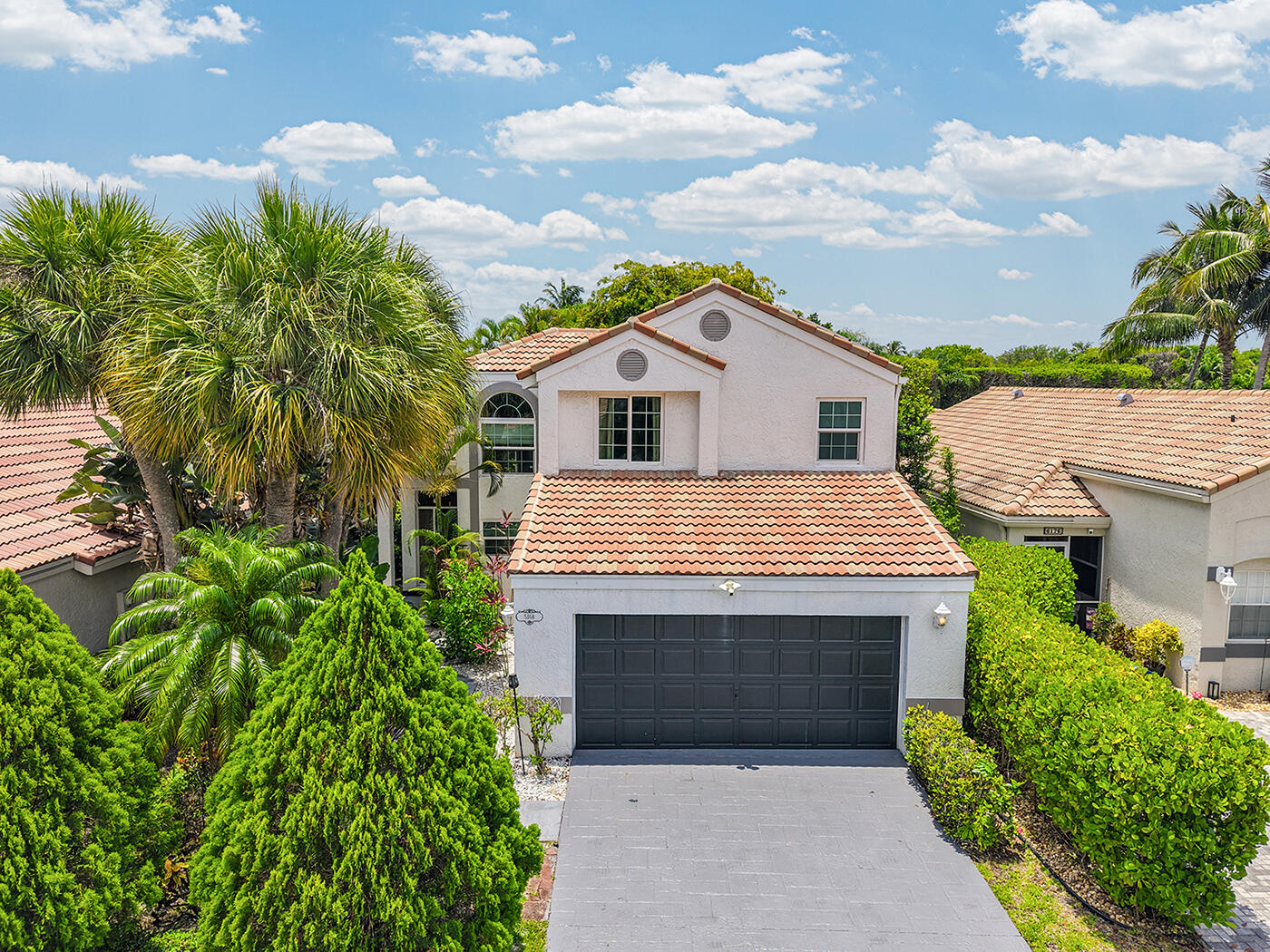 LA VIDA - Residential Lease