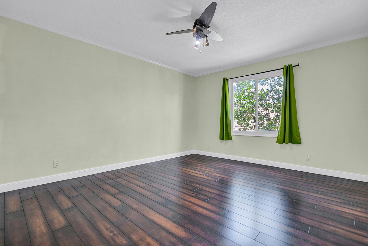 LA VIDA - Residential Lease
