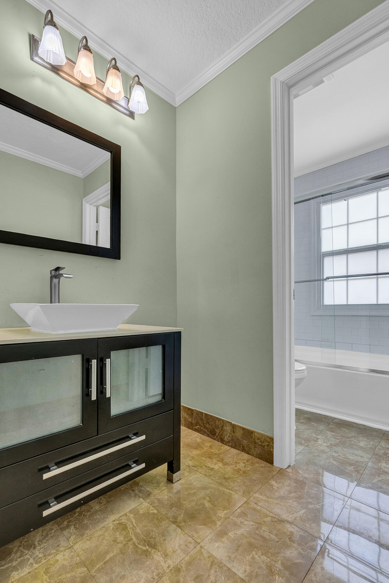 LA VIDA - Residential Lease