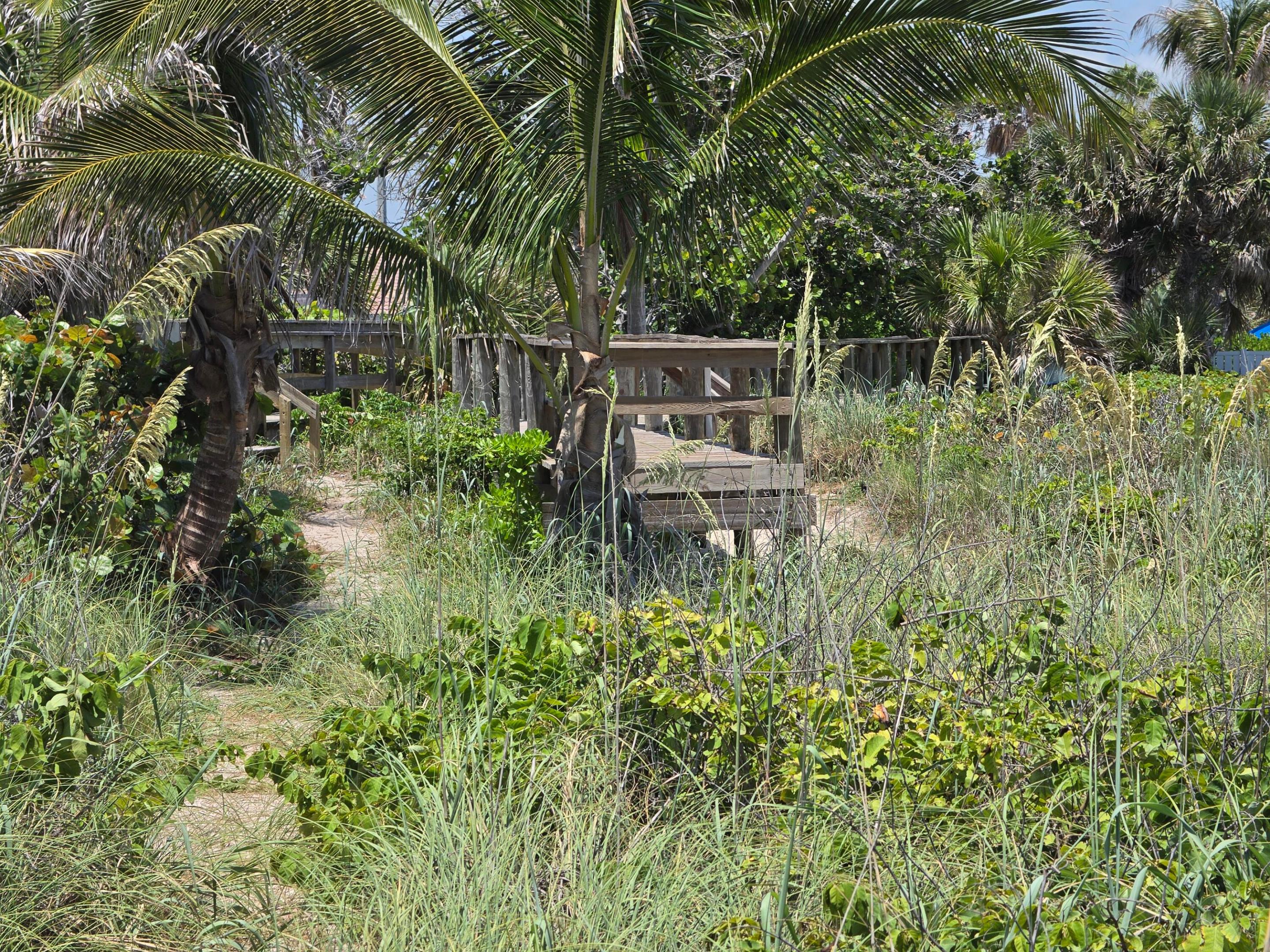 CORAL COVE BEACH SECTION 1 - Residential