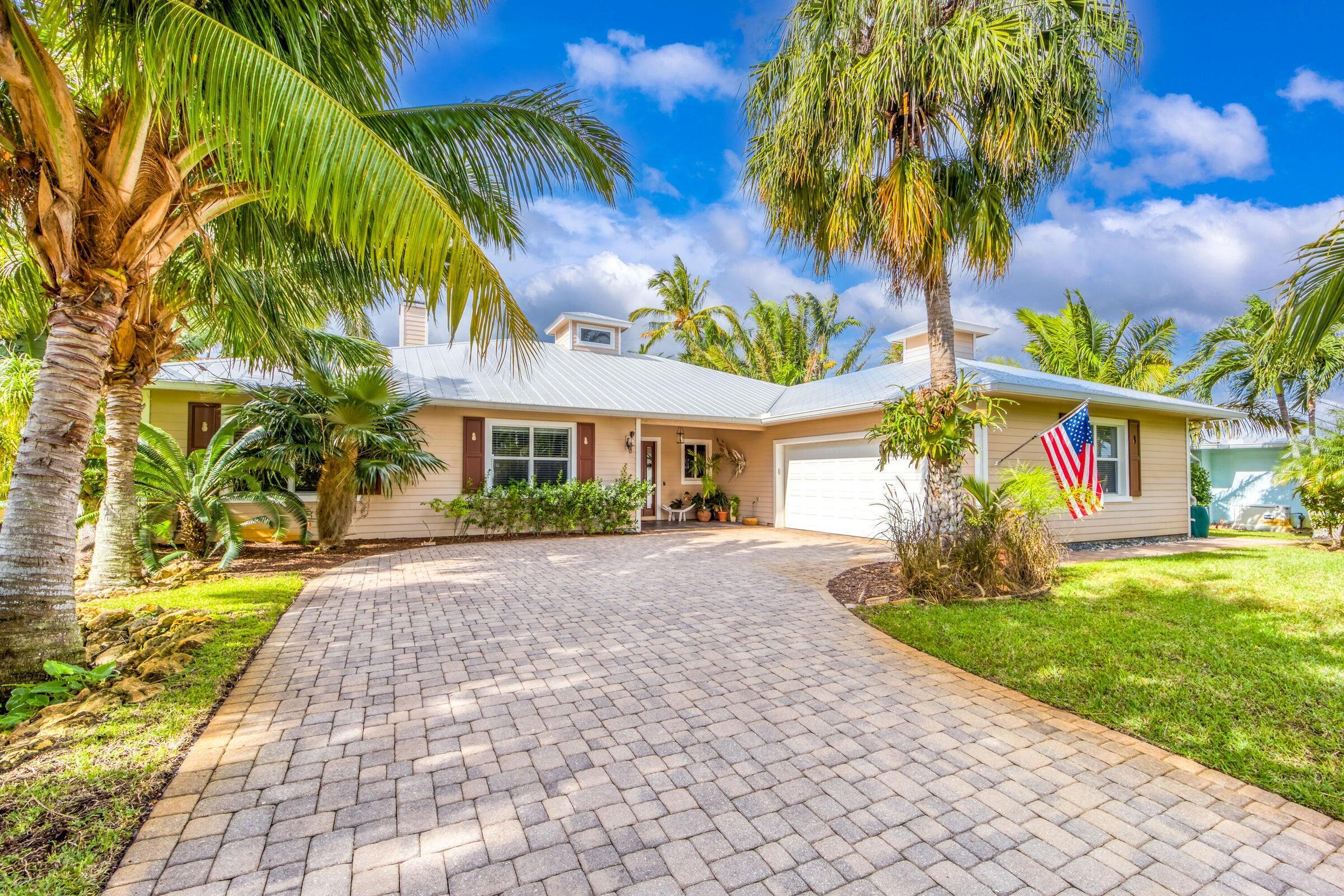 BEAU RIVAGE - Residential