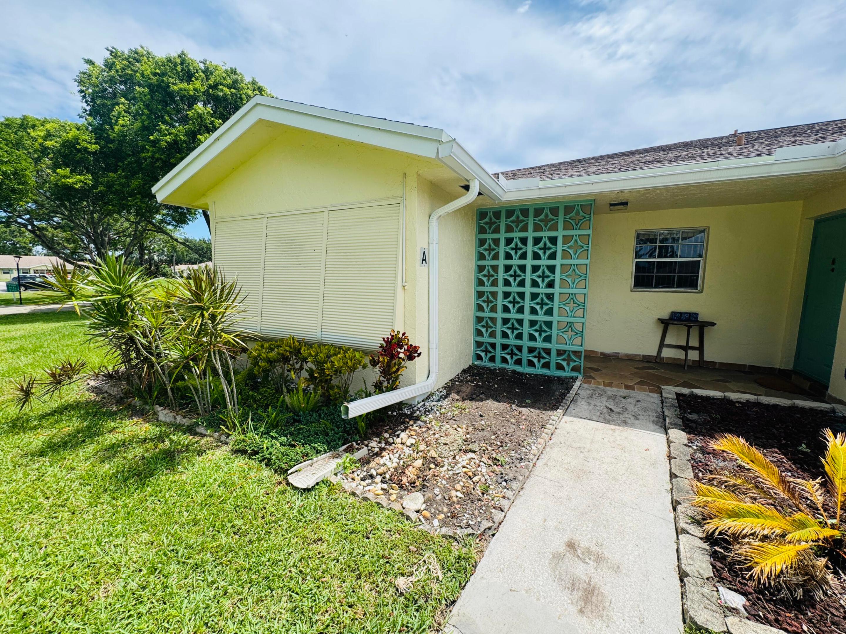Freshly painted and move-in ready in the desirable 55+ community of High Point of Delray West! This well-maintained residence offers spacious living areas, abundant natural light, and a comfortable floor plan designed for easy Florida living. Enjoy low-maintenance ownership in a vibrant, active community with amenities including a clubhouse, pool, tennis, pickleball, shuffleboard, and year-round social activities. Ideally located just minutes from Downtown Delray Beach, Atlantic Avenue's dining, shopping, entertainment, and beautiful beaches. Conveniently close to Publix, restaurants, medical facilities, golf courses, and parks. Enjoy the best of South Florida living!