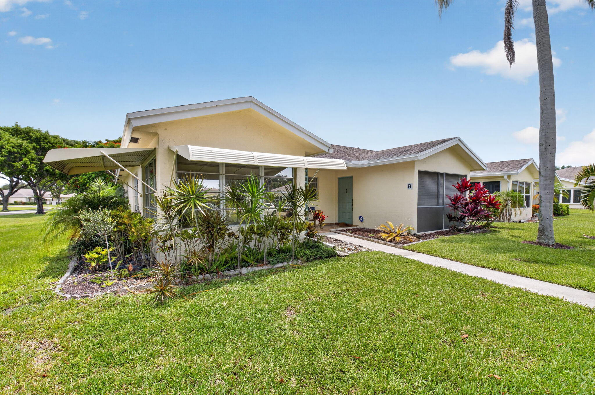 Freshly painted and move-in ready in the desirable 55+ community of High Point of Delray West! This well-maintained residence offers spacious living areas, abundant natural light, and a comfortable floor plan designed for easy Florida living. Enjoy low-maintenance ownership in a vibrant, active community with amenities including a clubhouse, pool, tennis, pickleball, shuffleboard, and year-round social activities. Ideally located just minutes from Downtown Delray Beach, Atlantic Avenue's dining, shopping, entertainment, and beautiful beaches. Conveniently close to Publix, restaurants, medical facilities, golf courses, and parks. Enjoy the best of South Florida living!