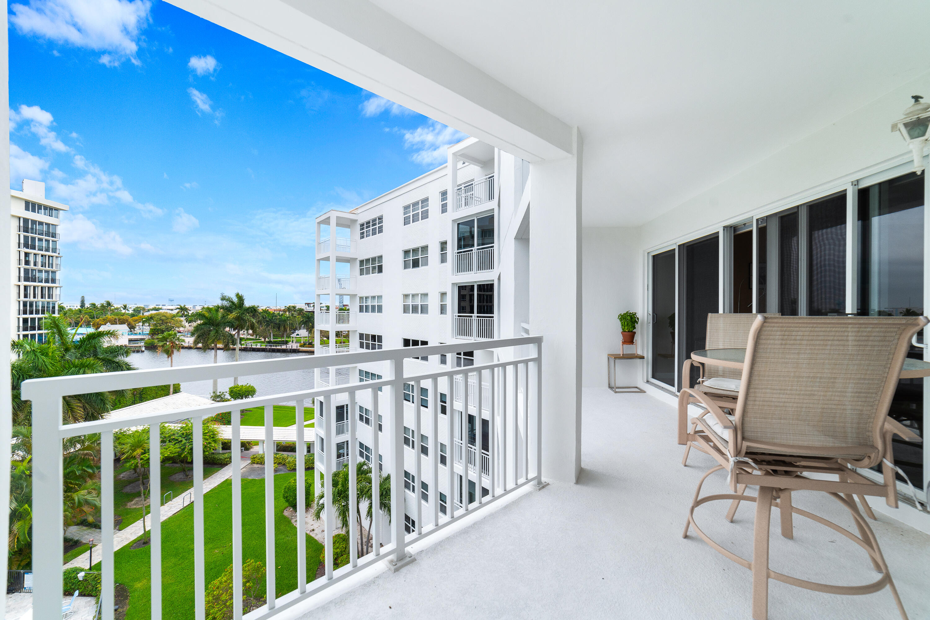DELRAY SUMMIT CONDO - Residential
