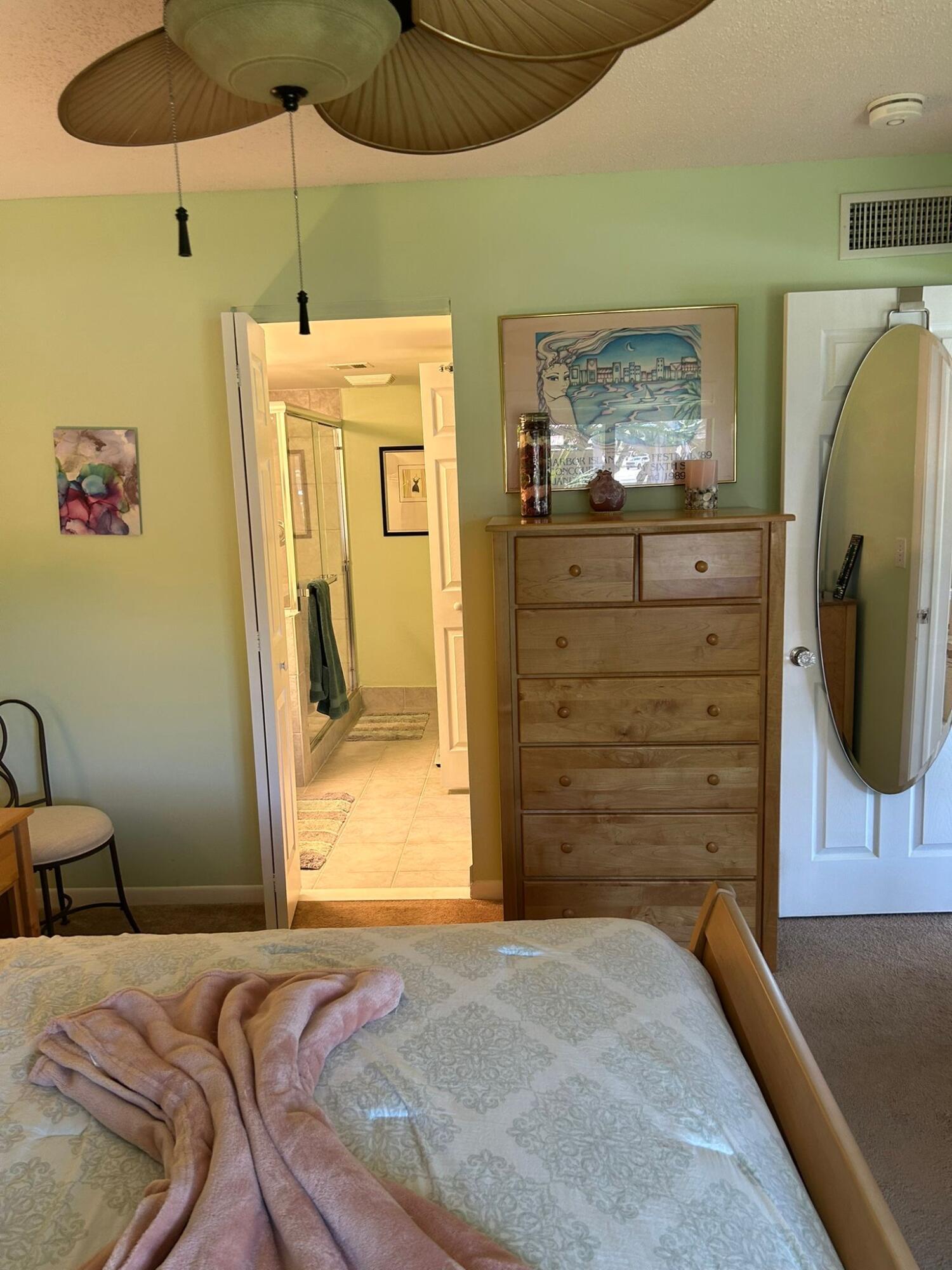 BANYAN COURTS CONDO - Residential Lease
