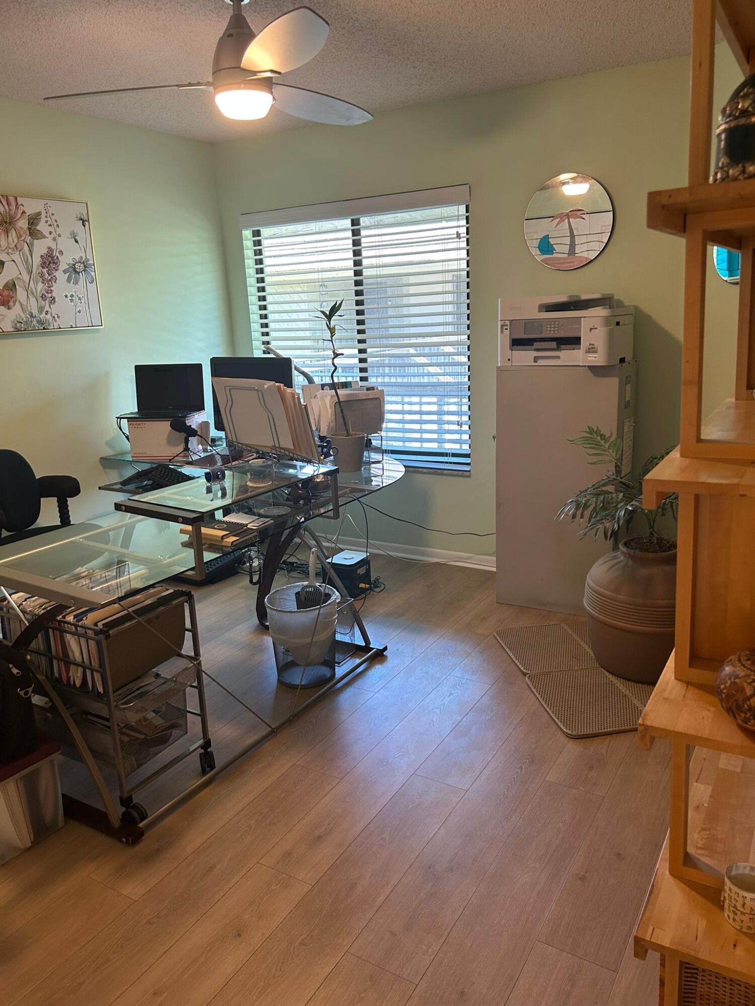 BANYAN COURTS CONDO - Residential Lease