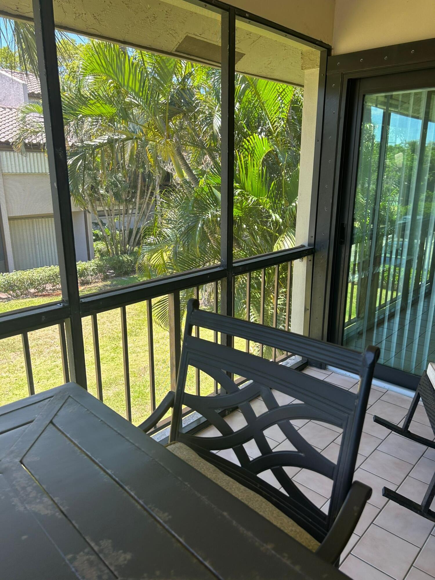 BANYAN COURTS CONDO - Residential Lease