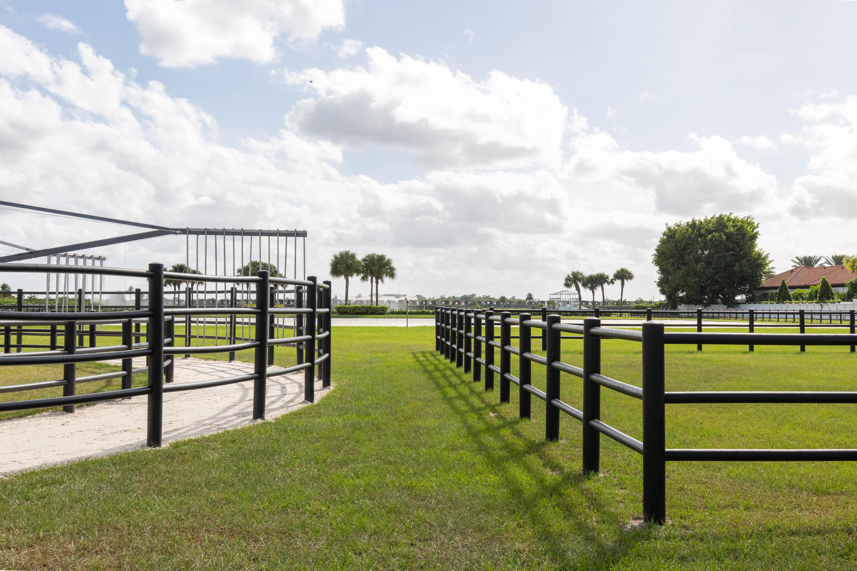 GREENBROOK EQUESTRIAN VILLAS - Residential