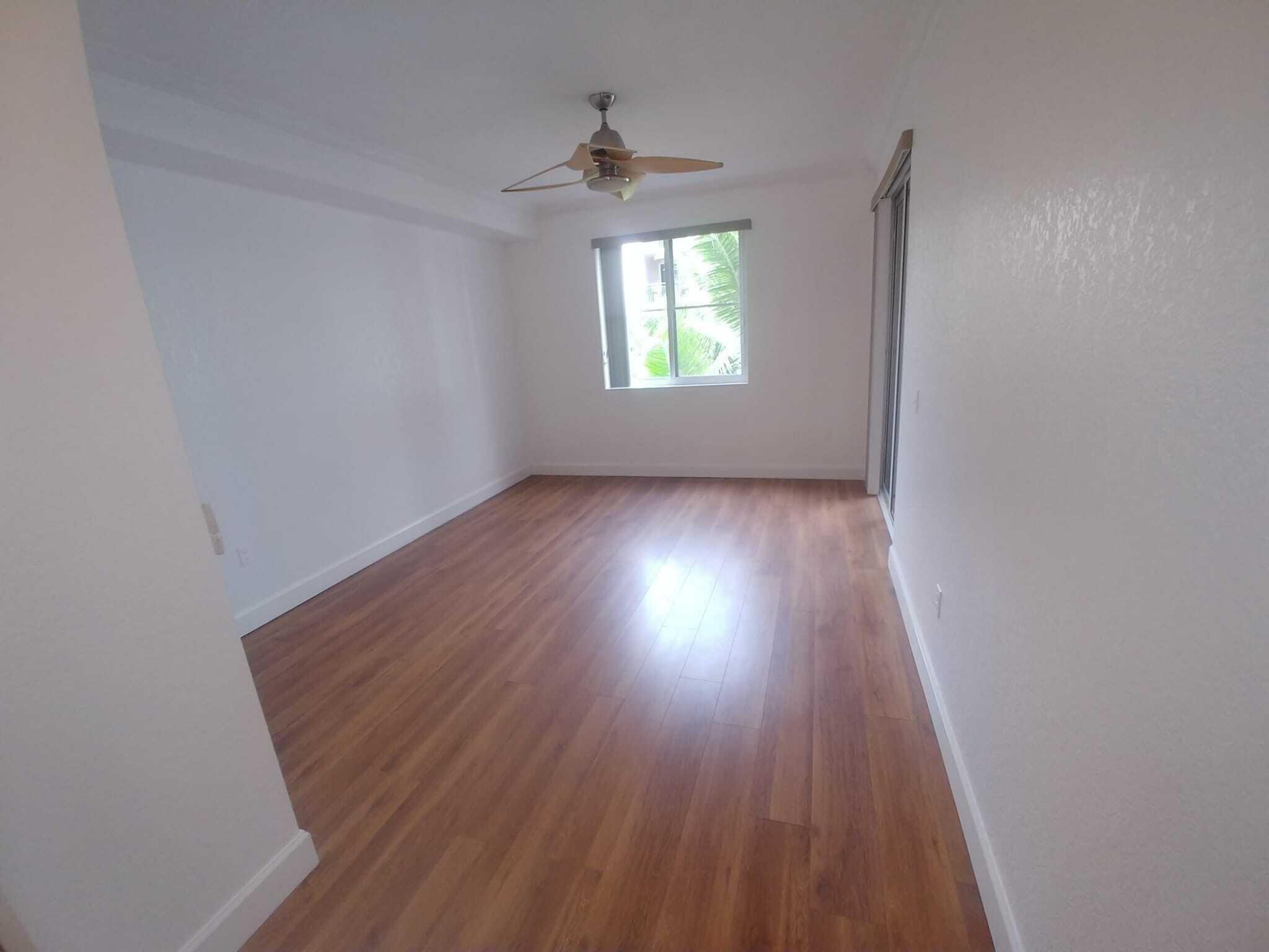 VIZCAYA LAKES CONDO - Residential Lease
