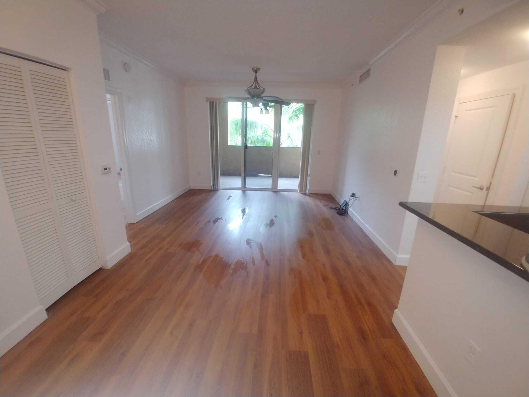 next to 95 in beautiful Renaissance Commons district, hang out restaurants and shopping areas , closed to the beach. cable is included.the unit will be refreshed for moving in.