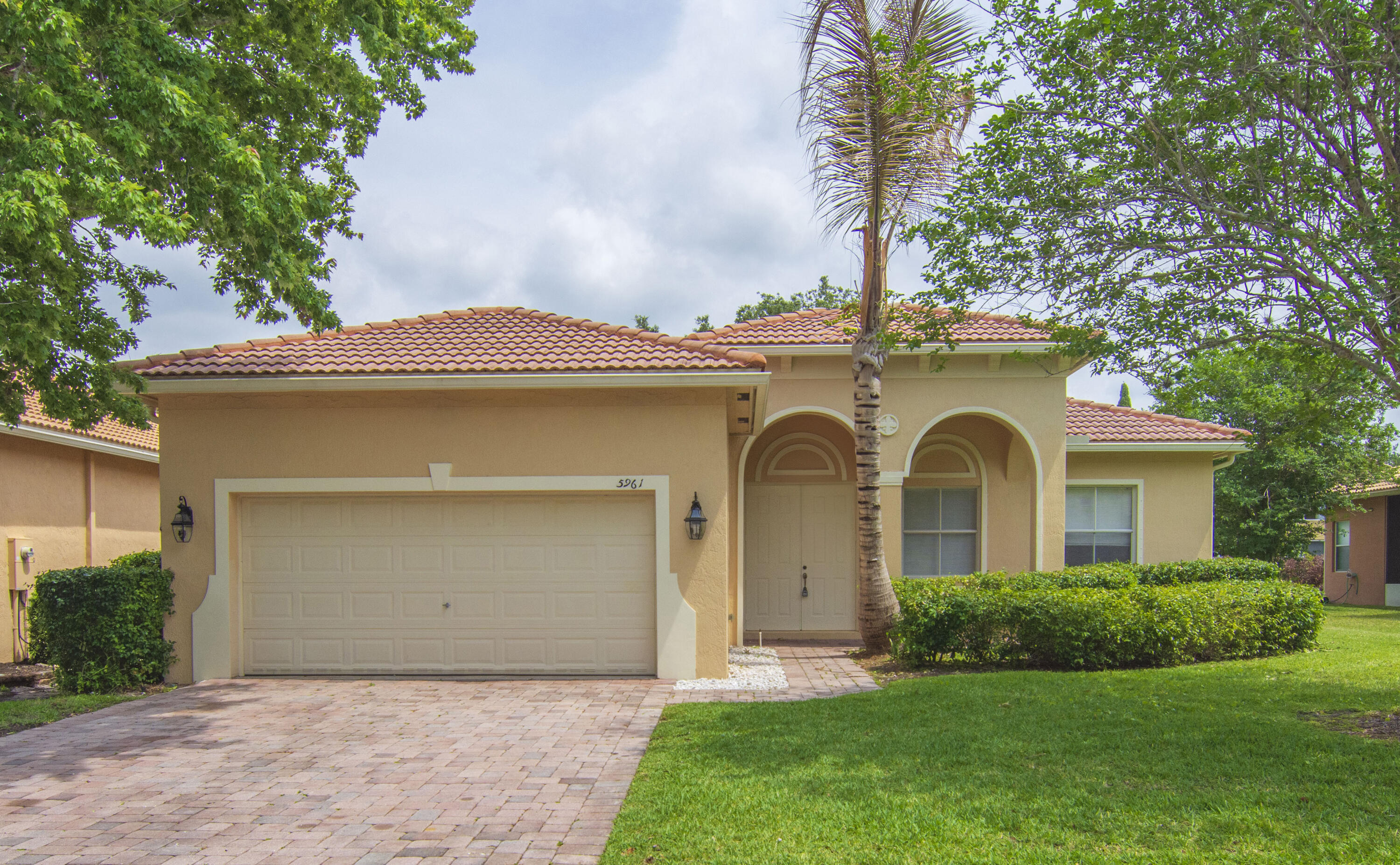 PORTOFINO SHORES PHASE TWO - Residential