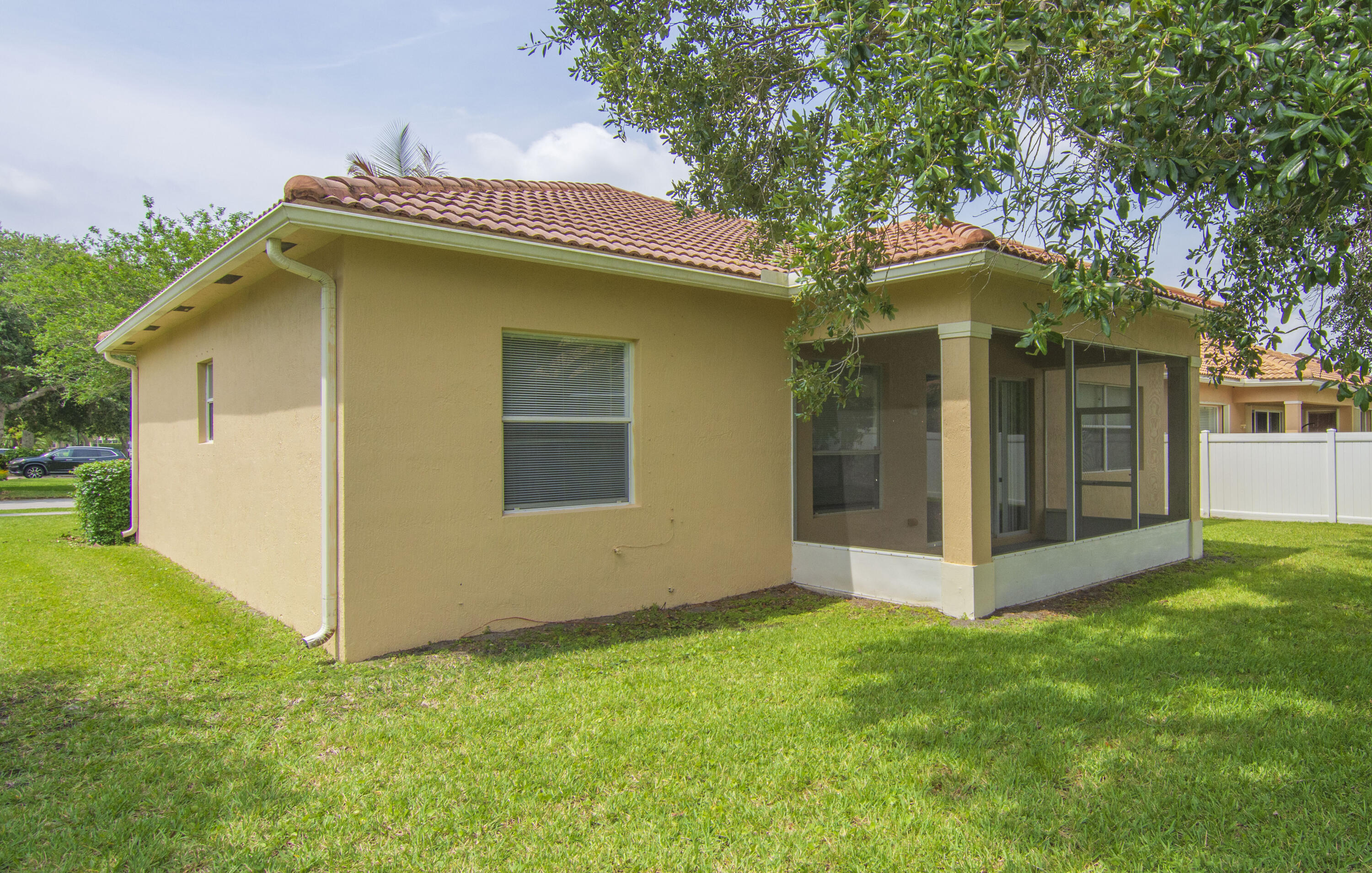 PORTOFINO SHORES PHASE TWO - Residential
