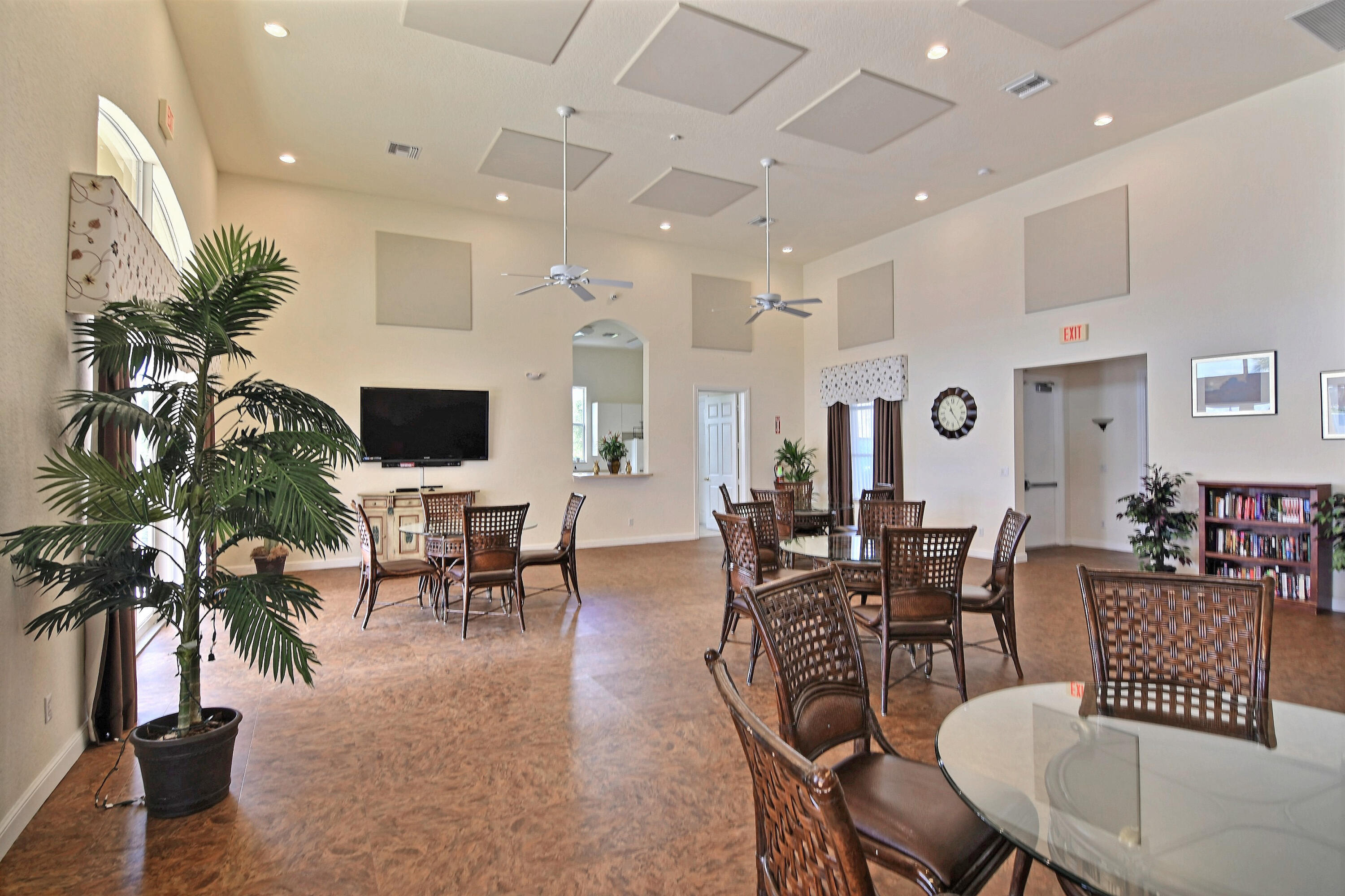 PORTOFINO SHORES PHASE TWO - Residential