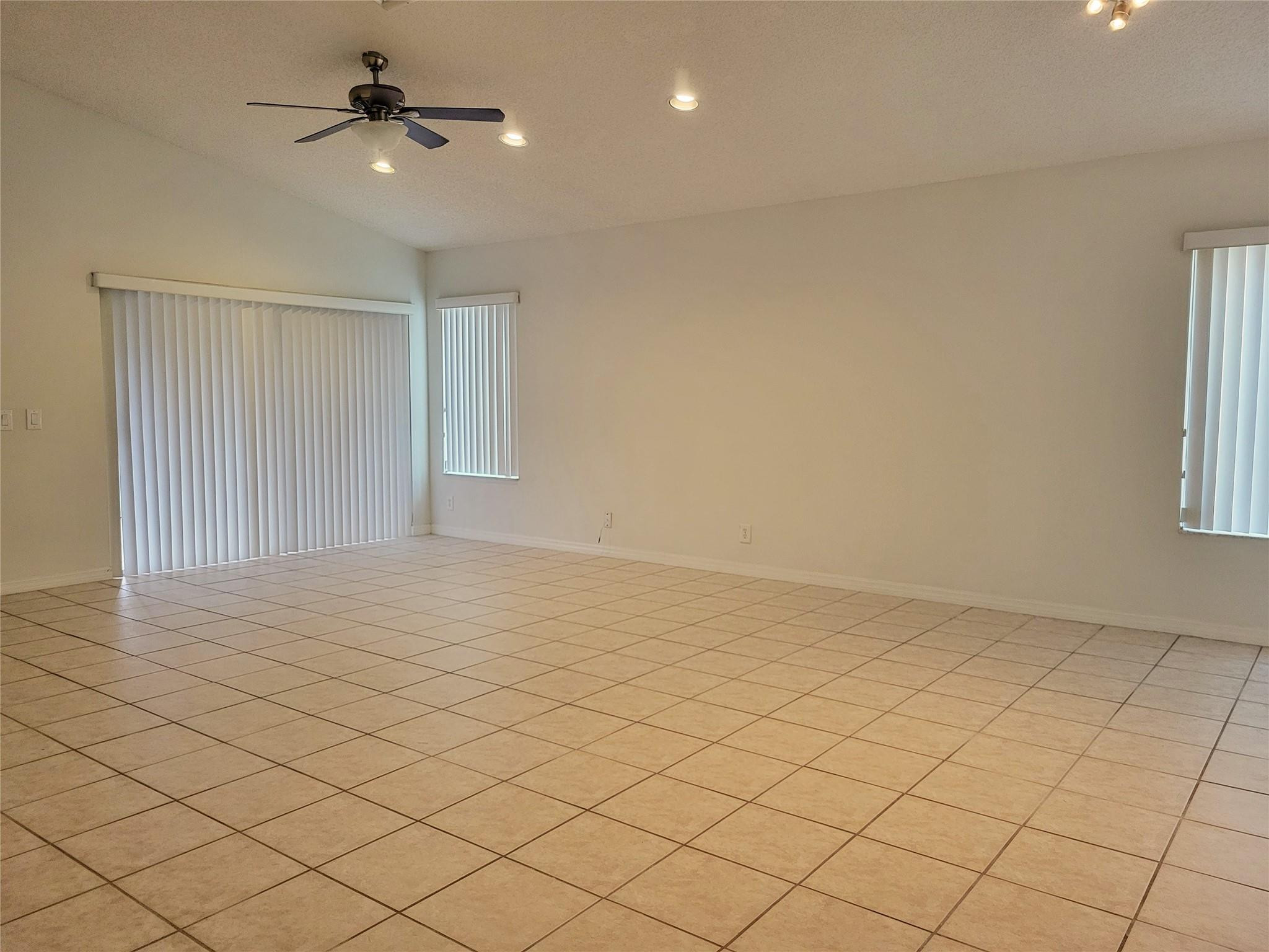 SECTOR 2-PARCELS 1 2 3 4 5 6 7 - Residential Lease