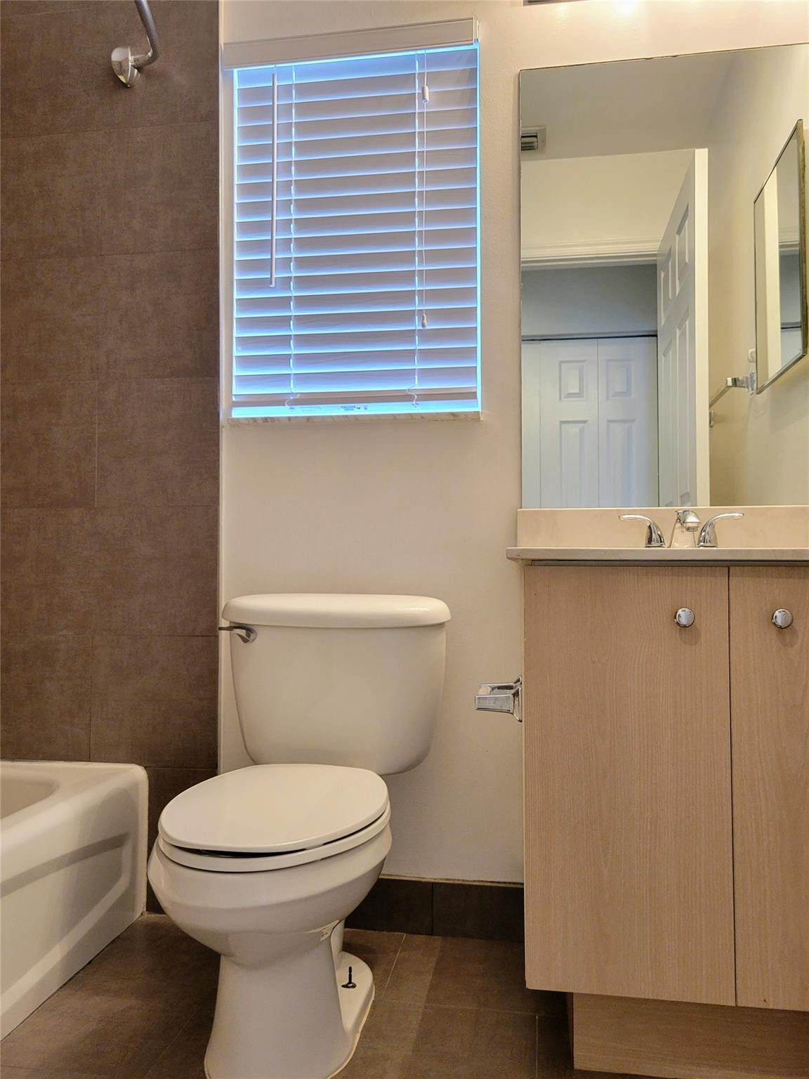 SECTOR 2-PARCELS 1 2 3 4 5 6 7 - Residential Lease