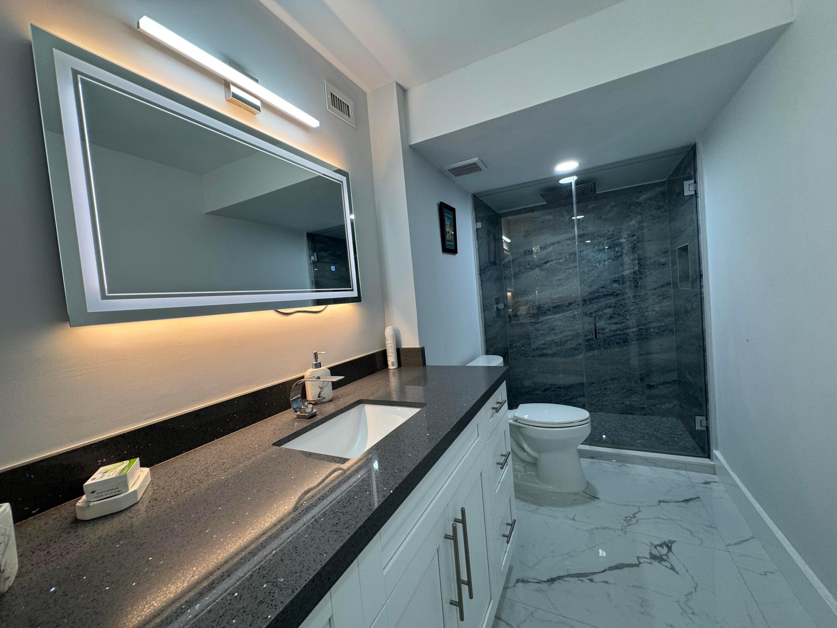 SEA PALMS CONDOMINIUM - Residential Lease