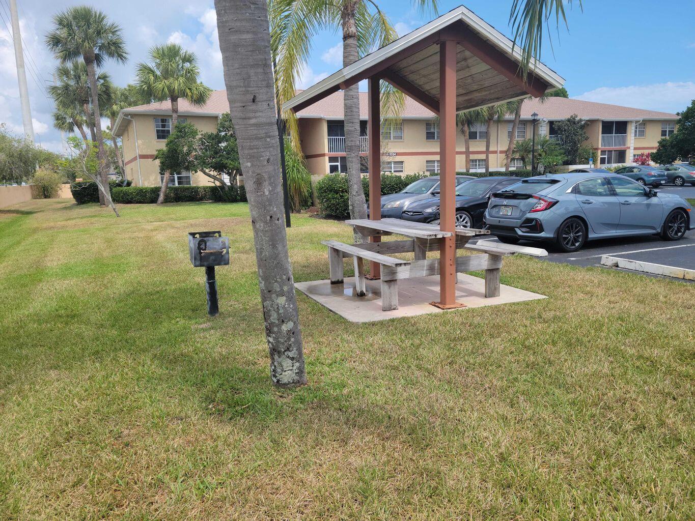 MIDPORT PLACE II, A CONDOMINIUM - Residential Lease