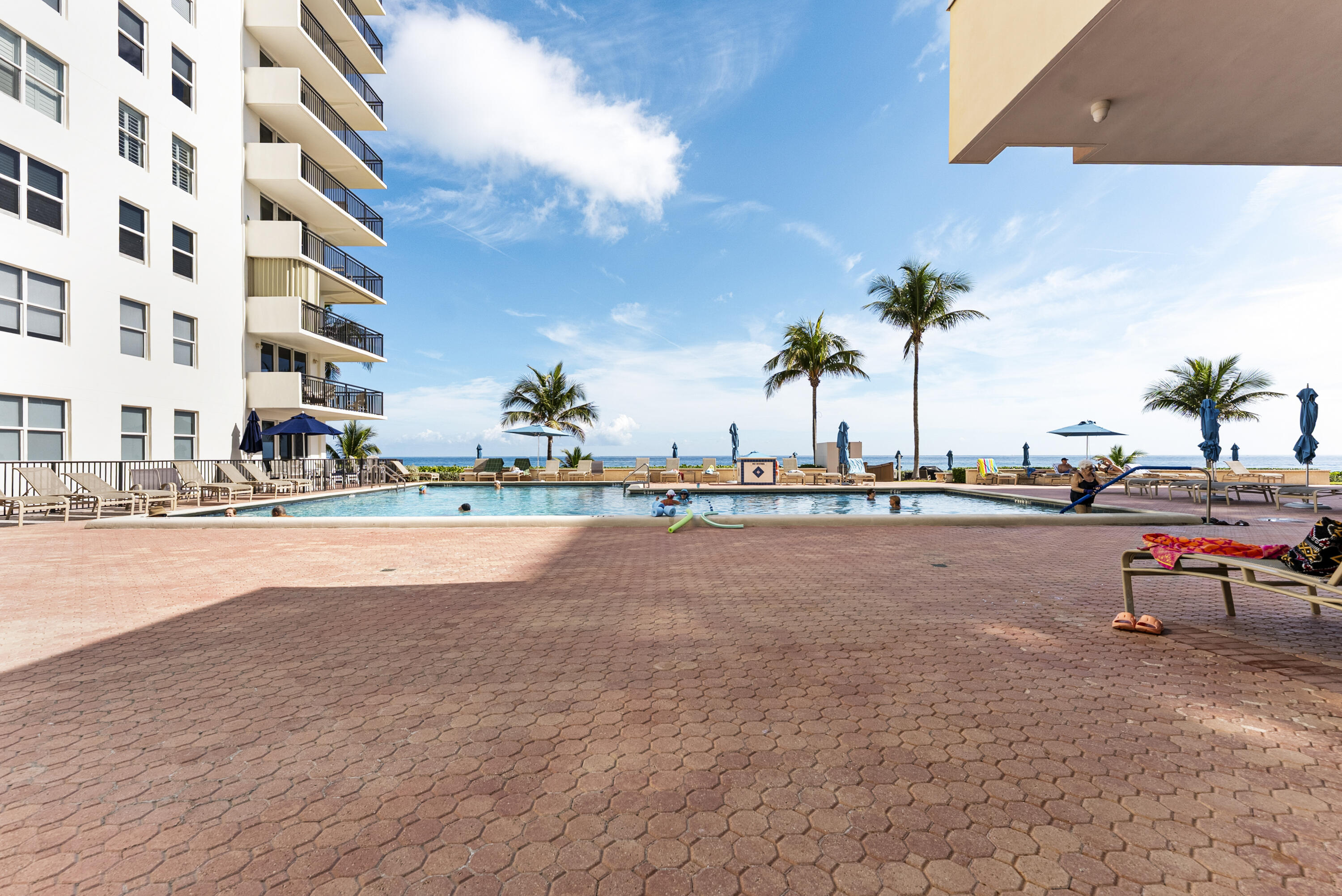 OPAL TOWERS CONDO - Residential