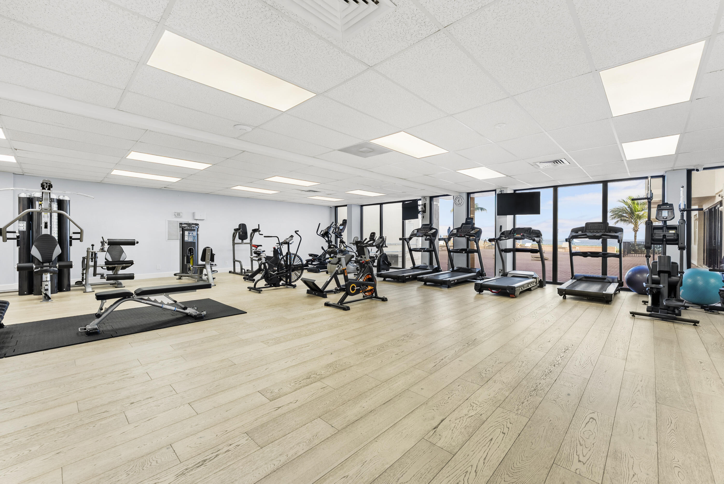 OPAL TOWERS CONDO - Residential