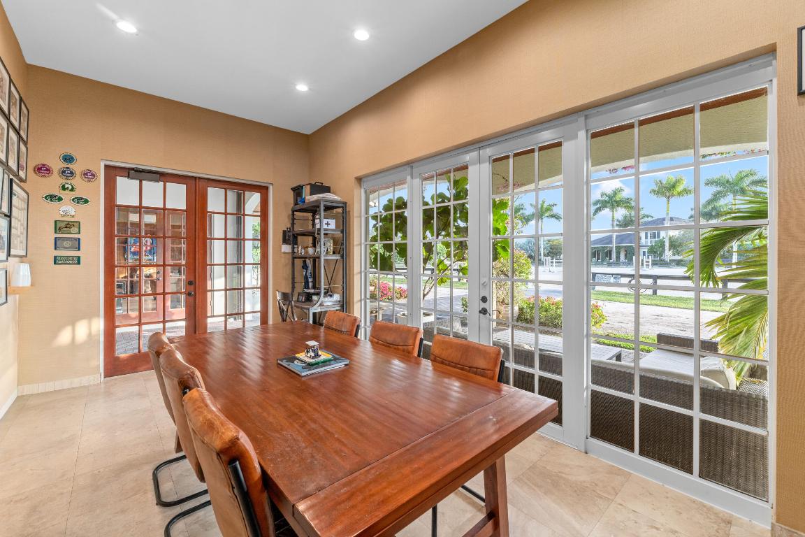 SADDLE CLUB OF WELLINGTON - Residential