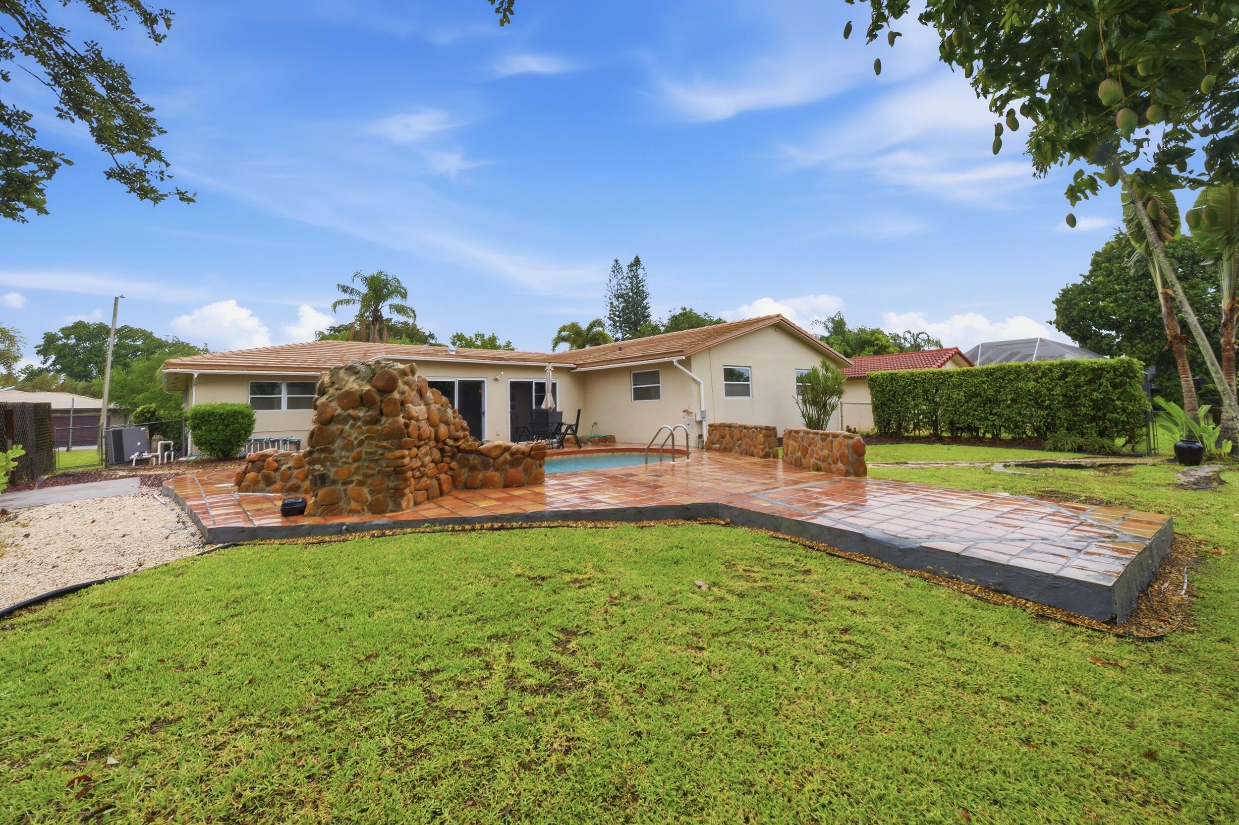 RAMBLEWOOD SOUTH - Residential