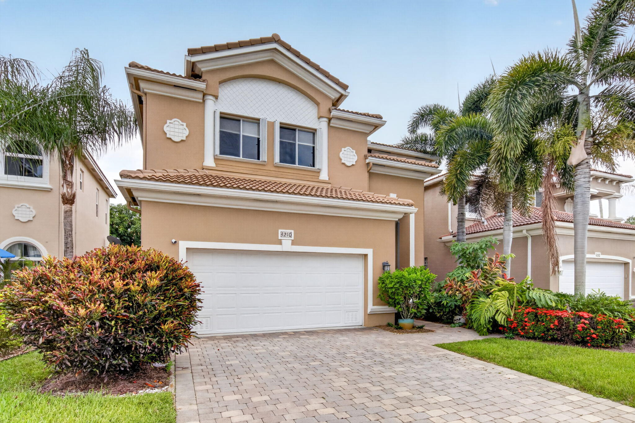 Knollwood - Residential