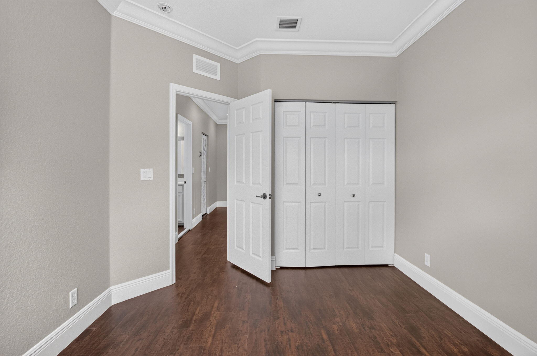 Knollwood - Residential