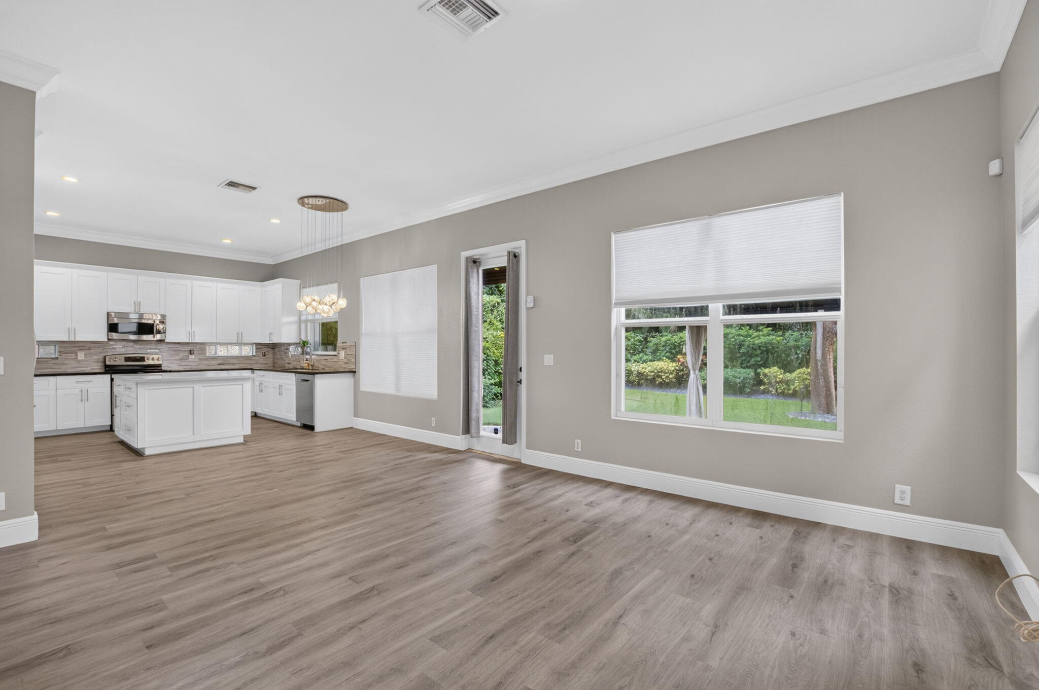 Knollwood - Residential
