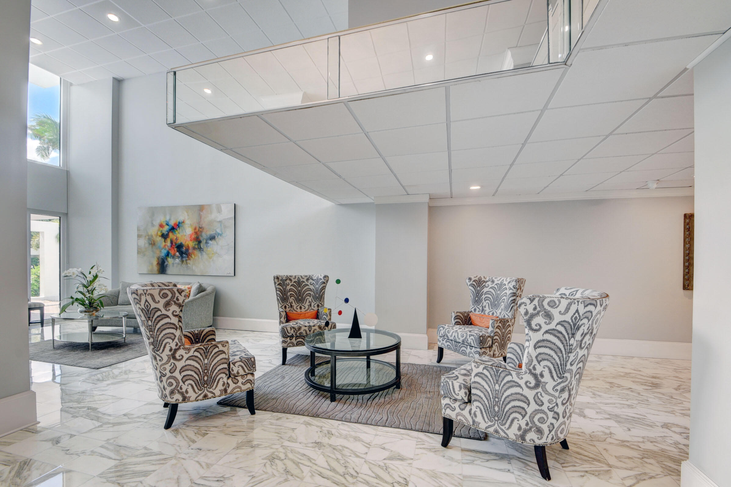PATRICIAN OF PALM BEACH COND 35-44-43, N 275 FT OF - Residential Lease