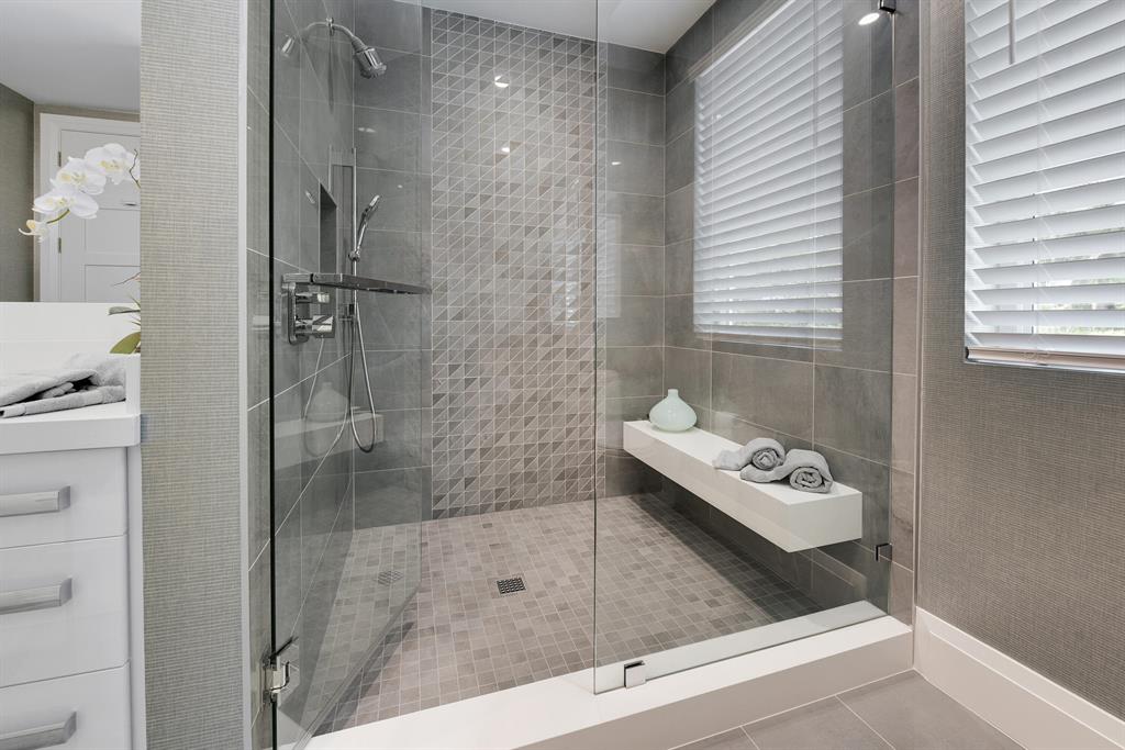 ST ANDREWS COUNTRY CLUB - Residential