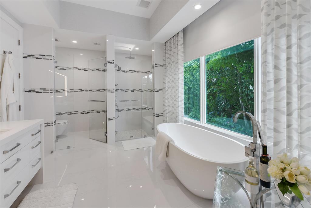 ST ANDREWS COUNTRY CLUB - Residential