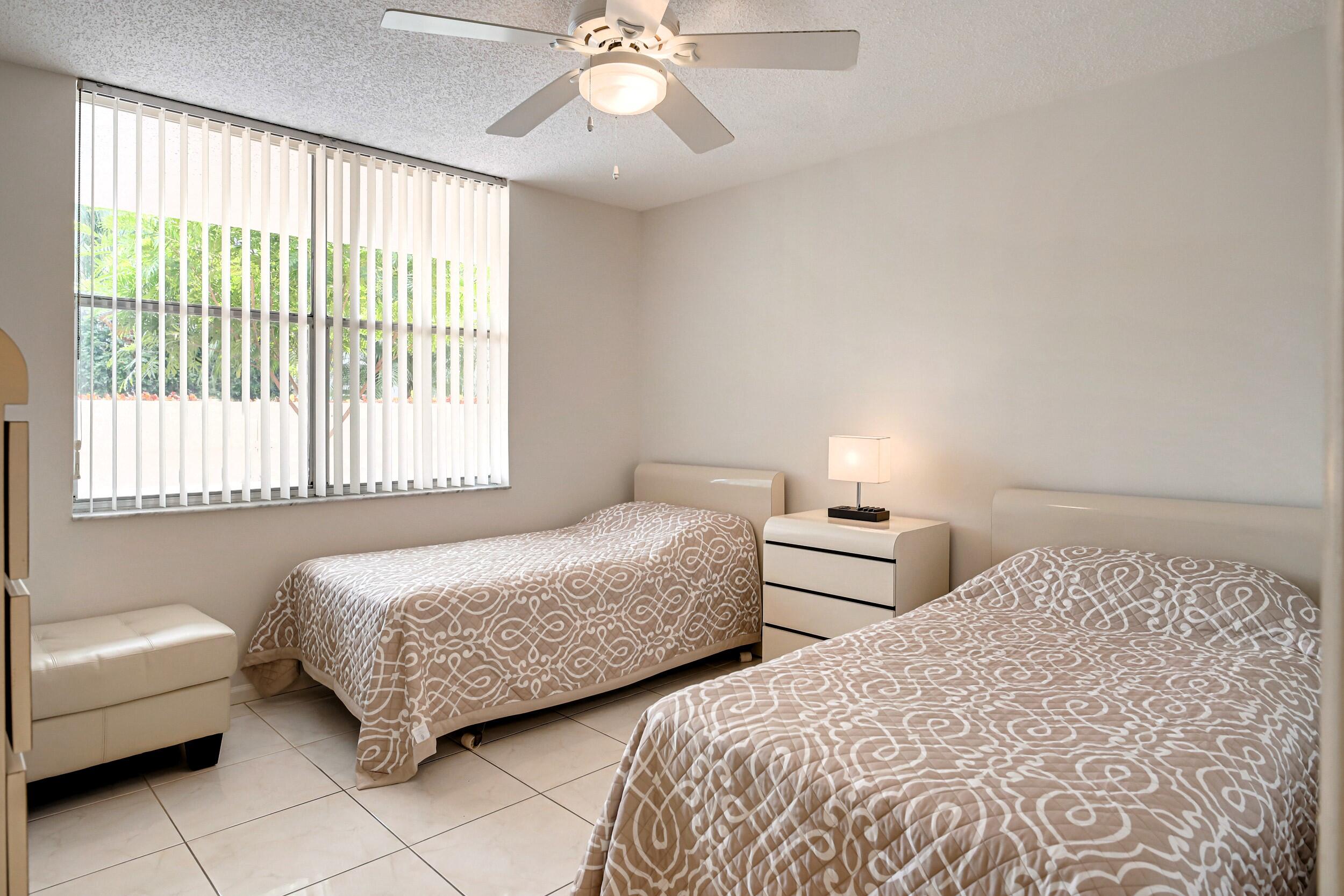 VILLAGES OF ORIOLE DEAUVILLE CONDO - Residential