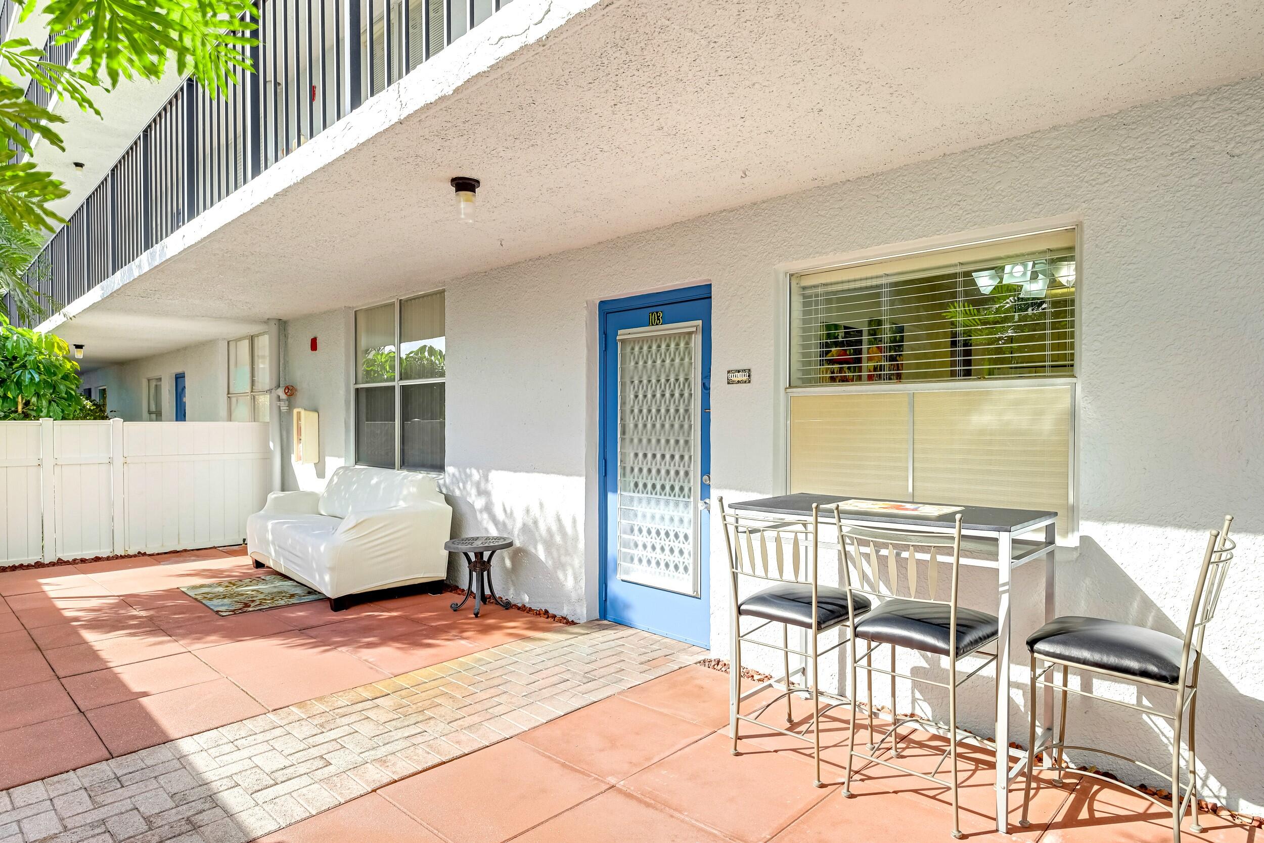 VILLAGES OF ORIOLE DEAUVILLE CONDO - Residential