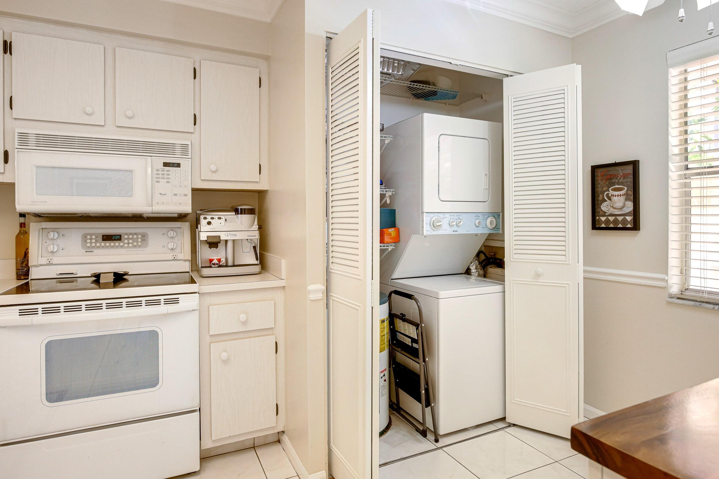 VILLAGES OF ORIOLE DEAUVILLE CONDO - Residential