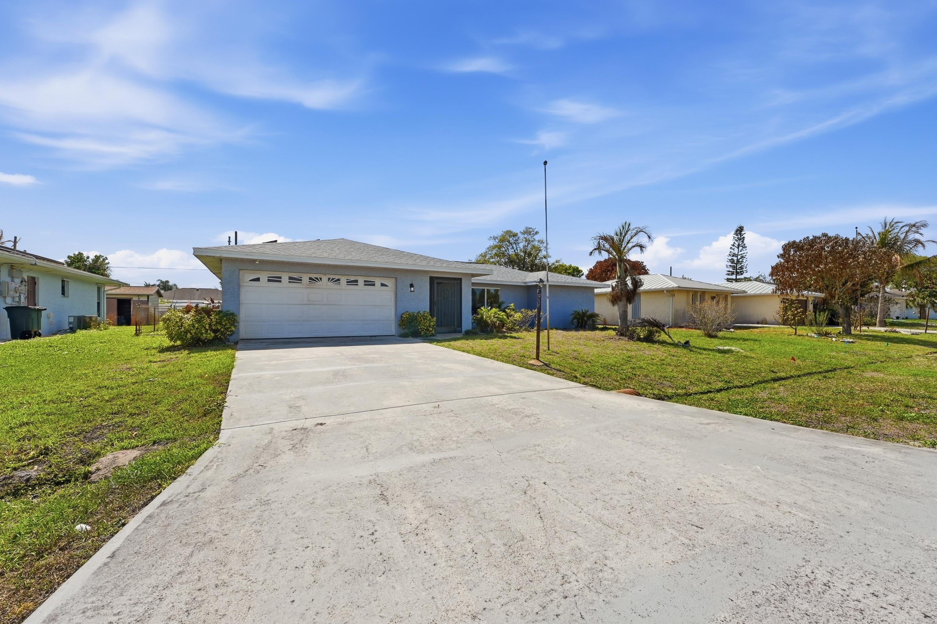 PORT ST LUCIE SECTION 10 - Residential