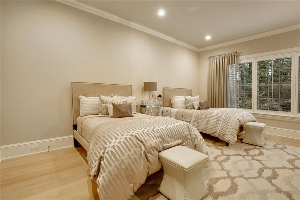 HARBOR BEACH - Residential
