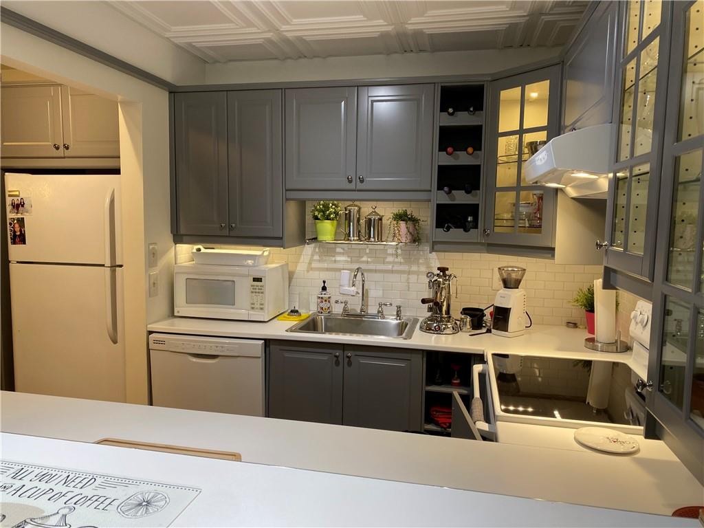 Century Village East - Residential