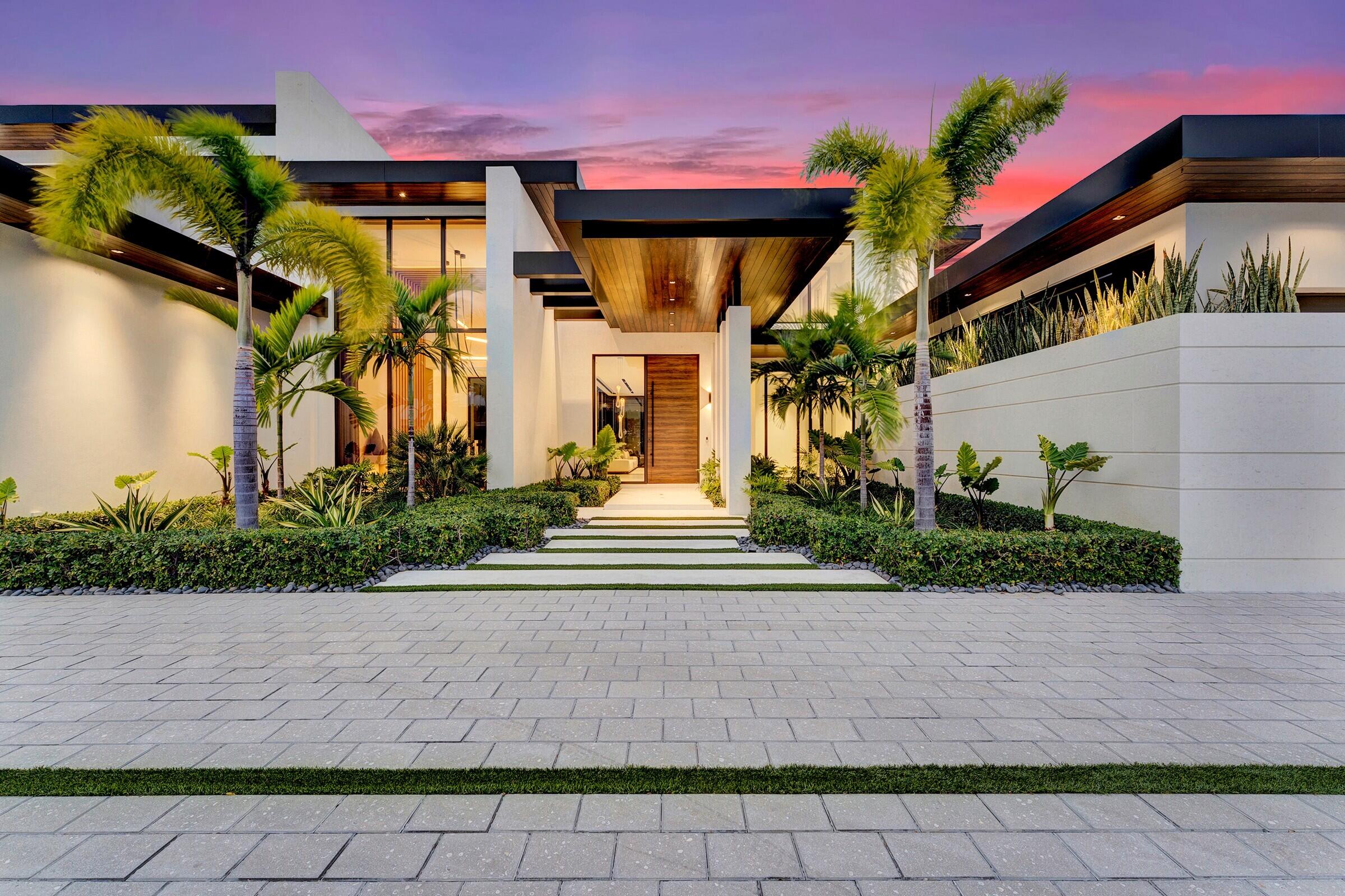 SUN AND SURF CLUB COMMUNITY - Residential