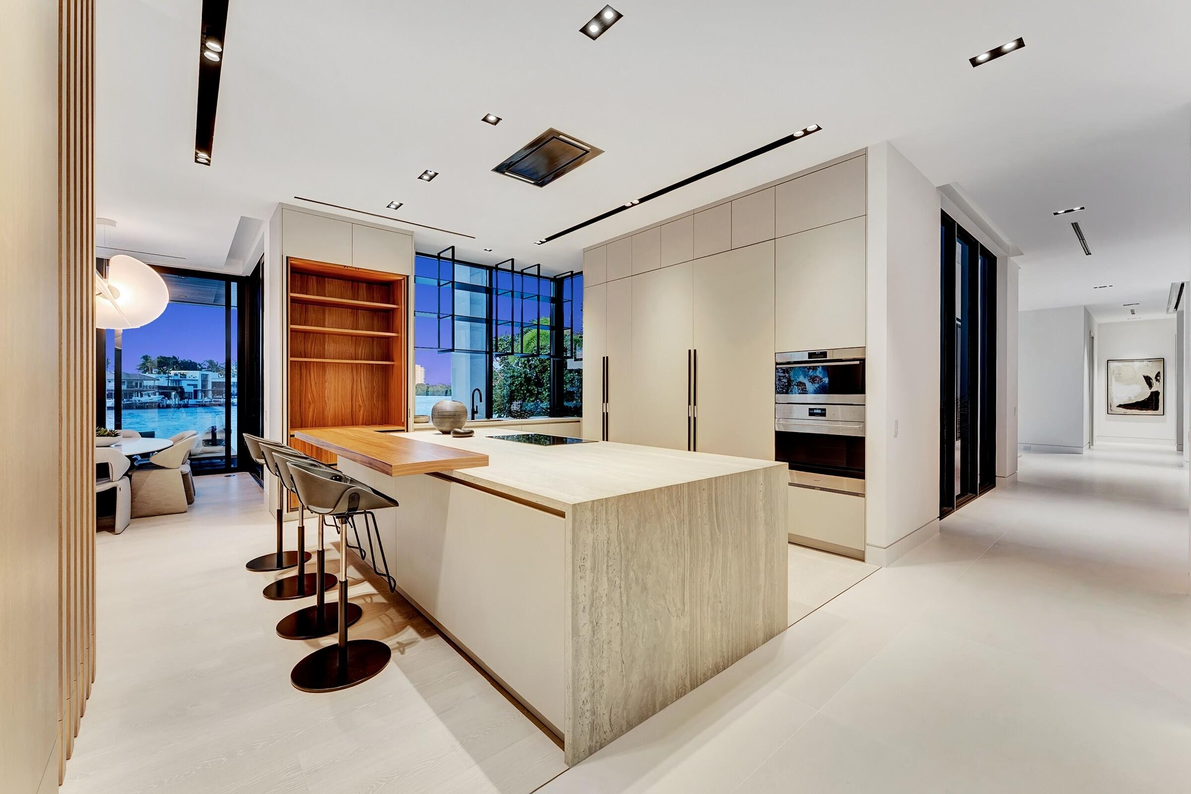 SUN AND SURF CLUB COMMUNITY - Residential