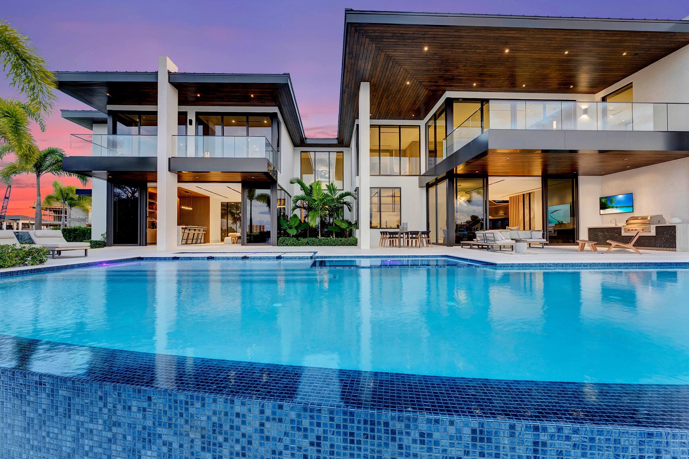 SUN AND SURF CLUB COMMUNITY - Residential