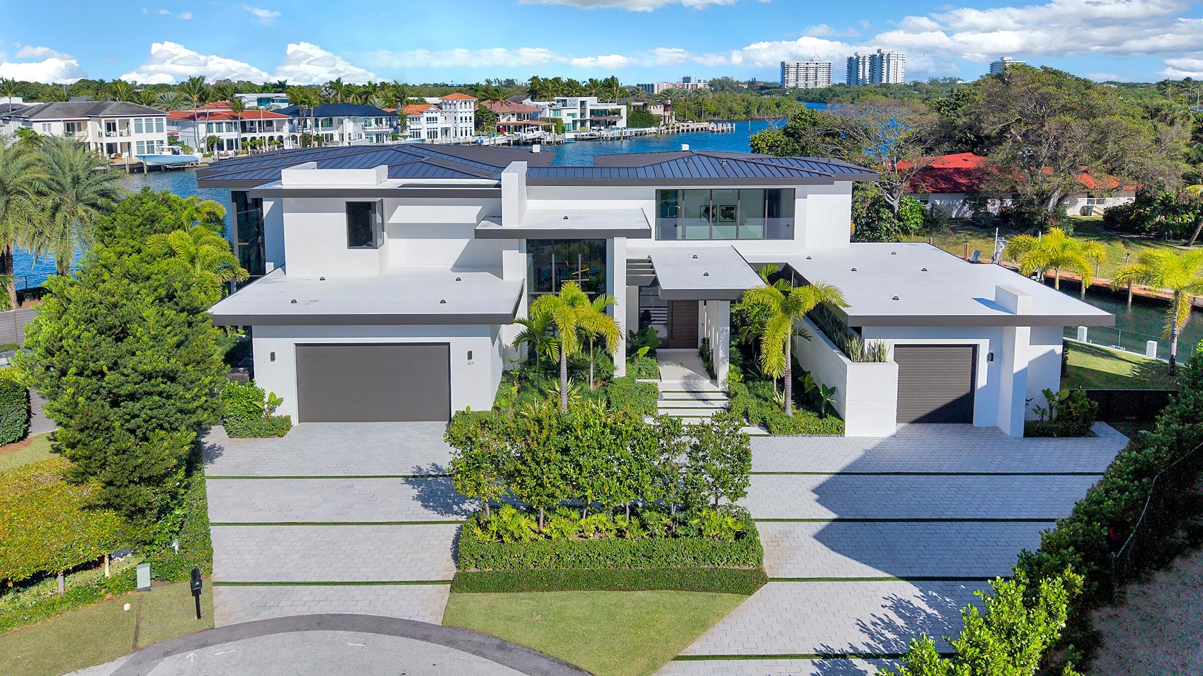 SUN AND SURF CLUB COMMUNITY - Residential