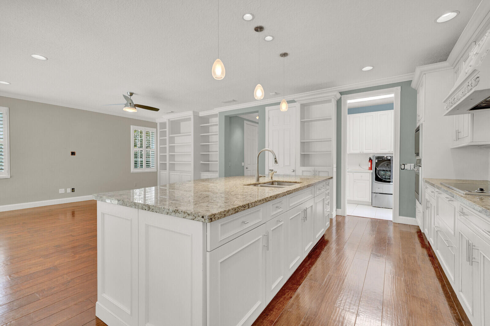 NEW HAVEN - Residential