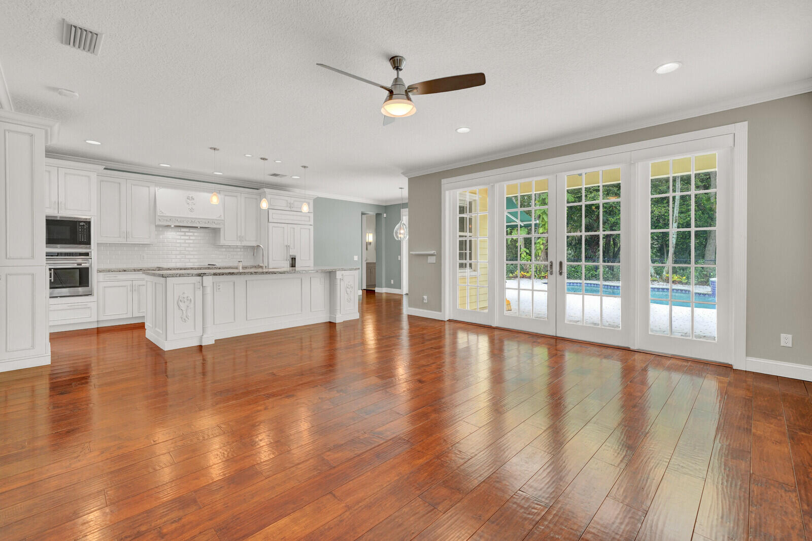 NEW HAVEN - Residential