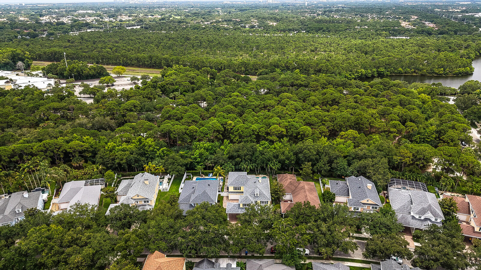 NEW HAVEN - Residential