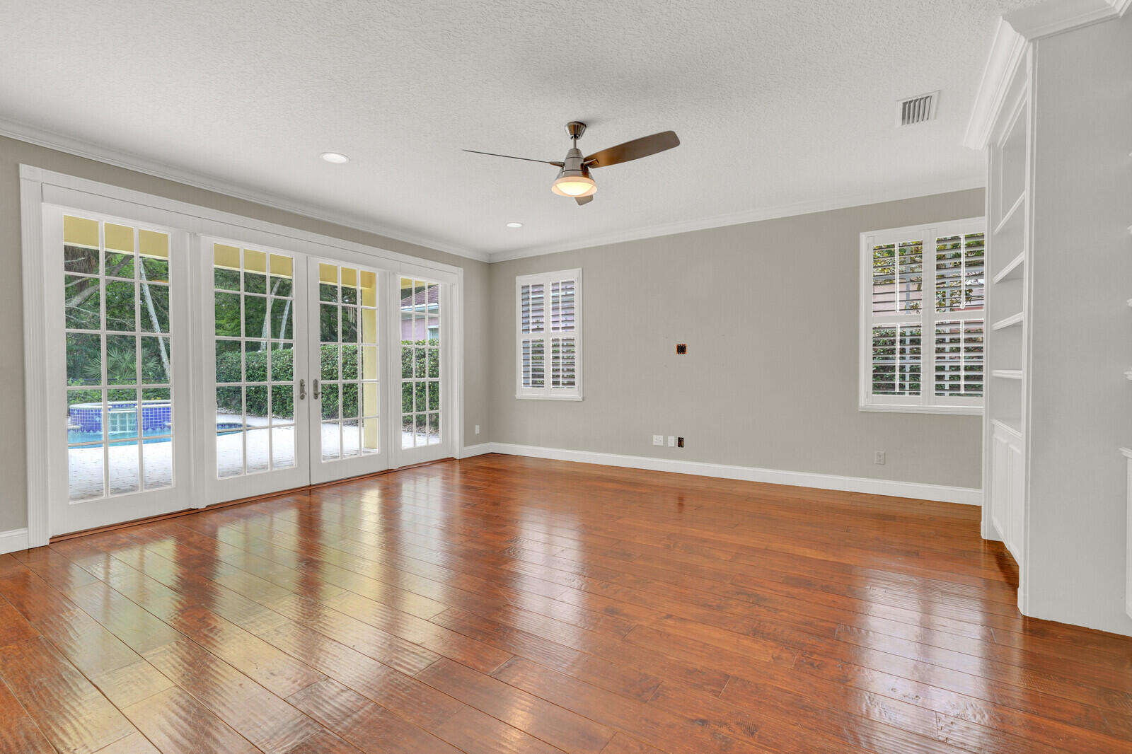 NEW HAVEN - Residential