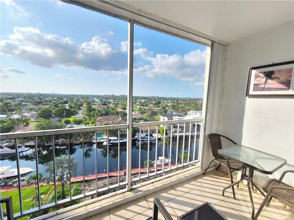 DELPHI TOWERS CONDO - Residential