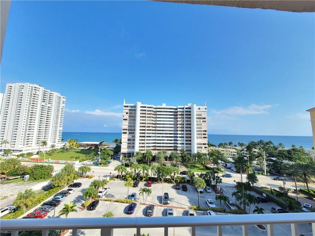 DELPHI TOWERS CONDO - Residential