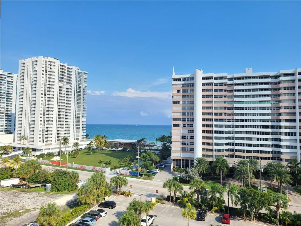 DELPHI TOWERS CONDO - Residential