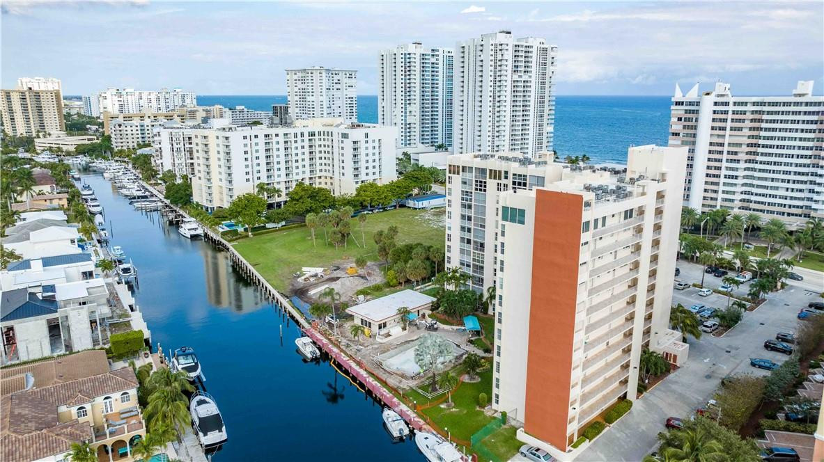 DELPHI TOWERS CONDO - Residential