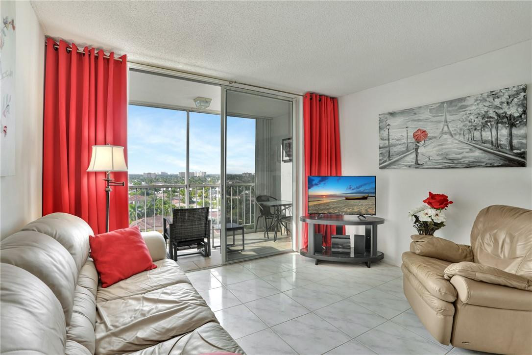 DELPHI TOWERS CONDO - Residential